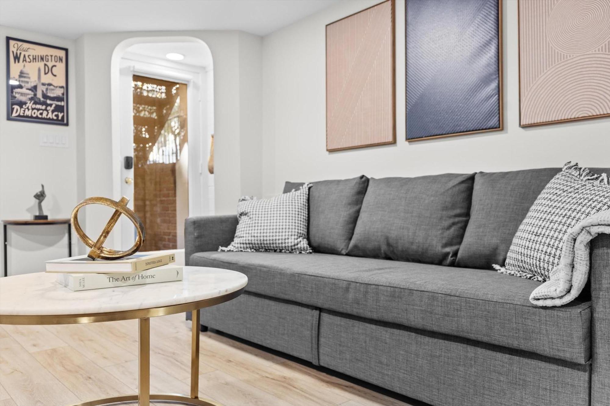Spacious Nw Apt Steps To 14Th Street Corridor Ουάσινγκτον Εξωτερικό φωτογραφία
